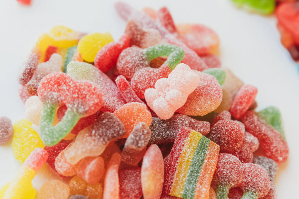 Zure gesuikerde bulksnoep +GRATIS zakjes en clipsen vanaf 20kg